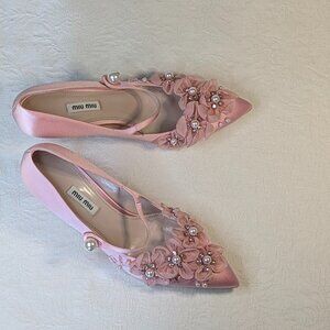 MIU MIU Pink Satin Encrusted Mary Jane Pumps Size 40 NWOB
